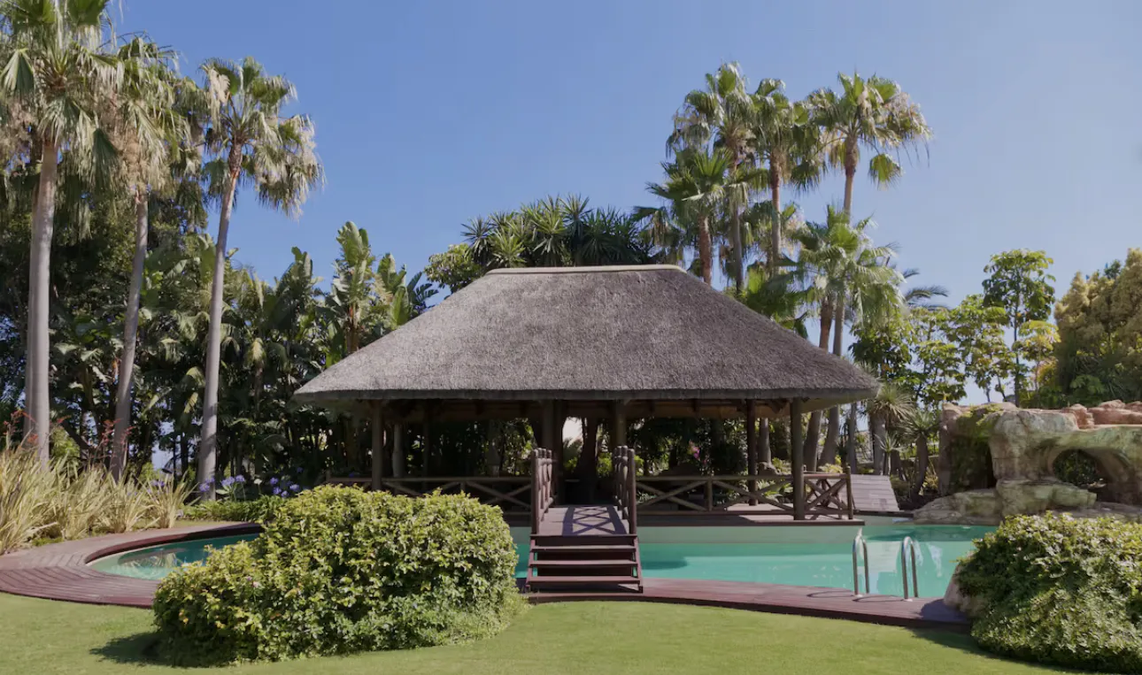 Gardens and outdoor area of the VIP event venue